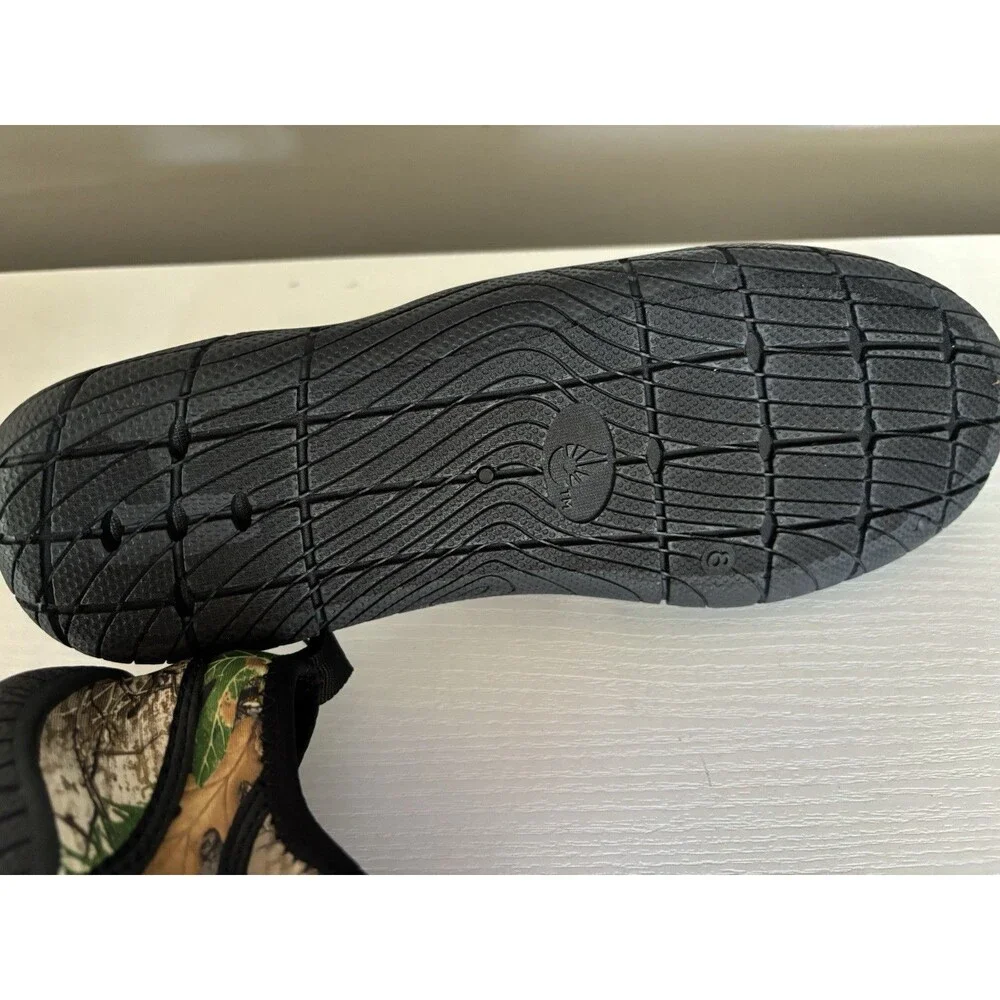 RealTree Slip On Water Shoes Camo Mens 8D Outdoors River Kayaking  New